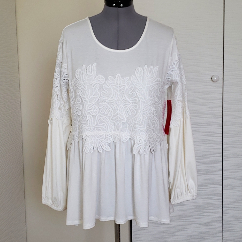 Sunny Leigh Top Tunic with Lace Size XL NWT